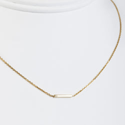 Emerson : staple bar necklace