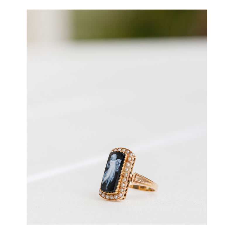 Vintage black sardonyx Cameo Ring