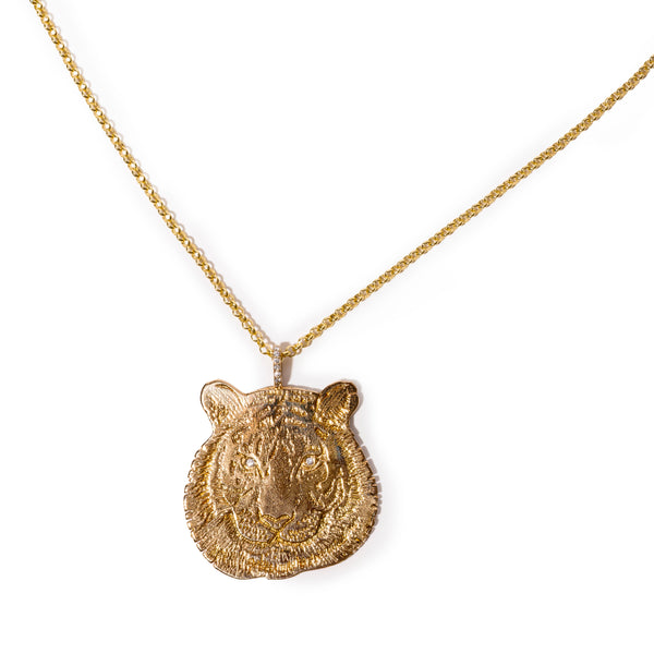 the cub : necklace