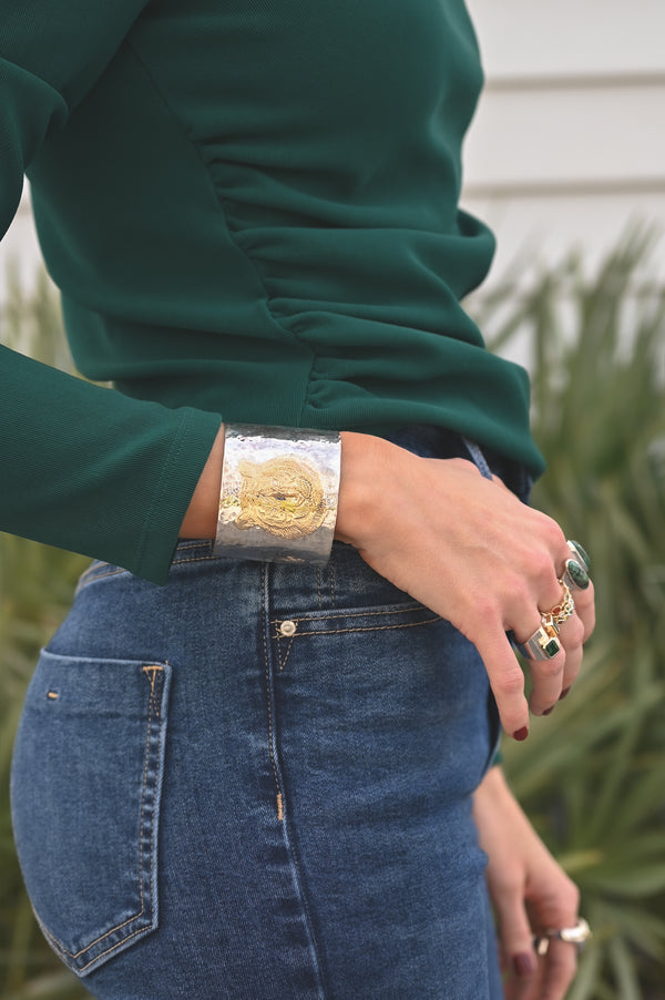 the TIGER : cuff