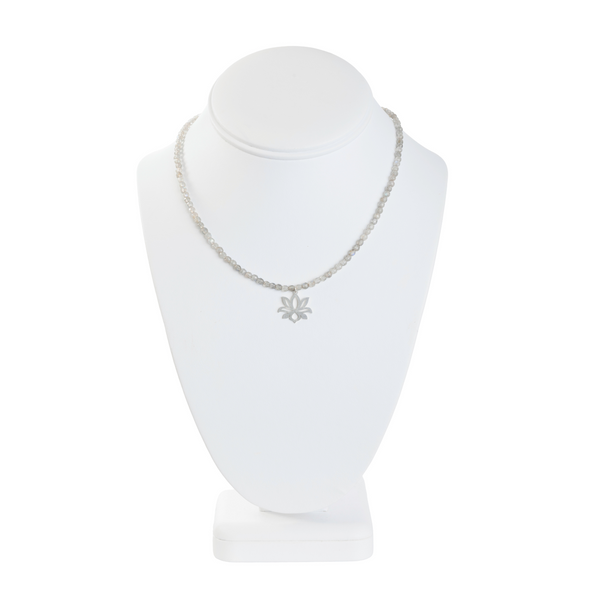 lotus flower : necklace