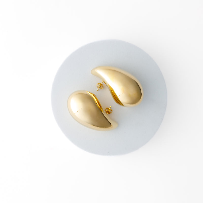 Jumbo 14k gold teardrop studs