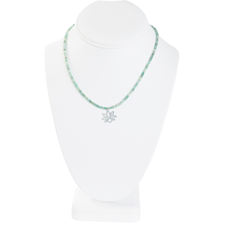 lotus flower : necklace