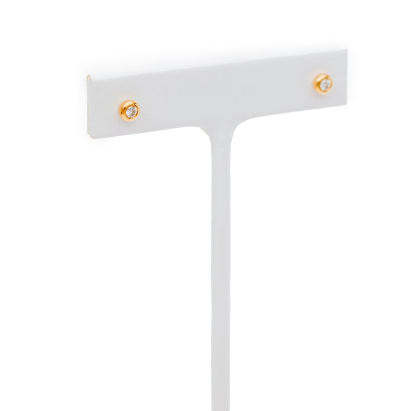 18k diamond bezel studs