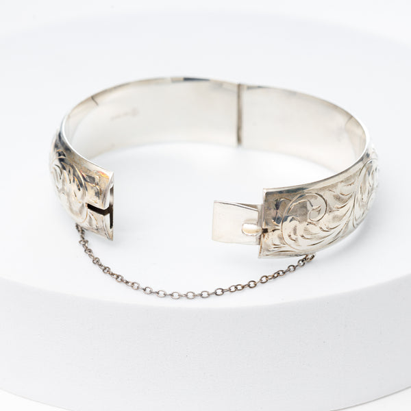 Vintage Floral Etched Bracelet