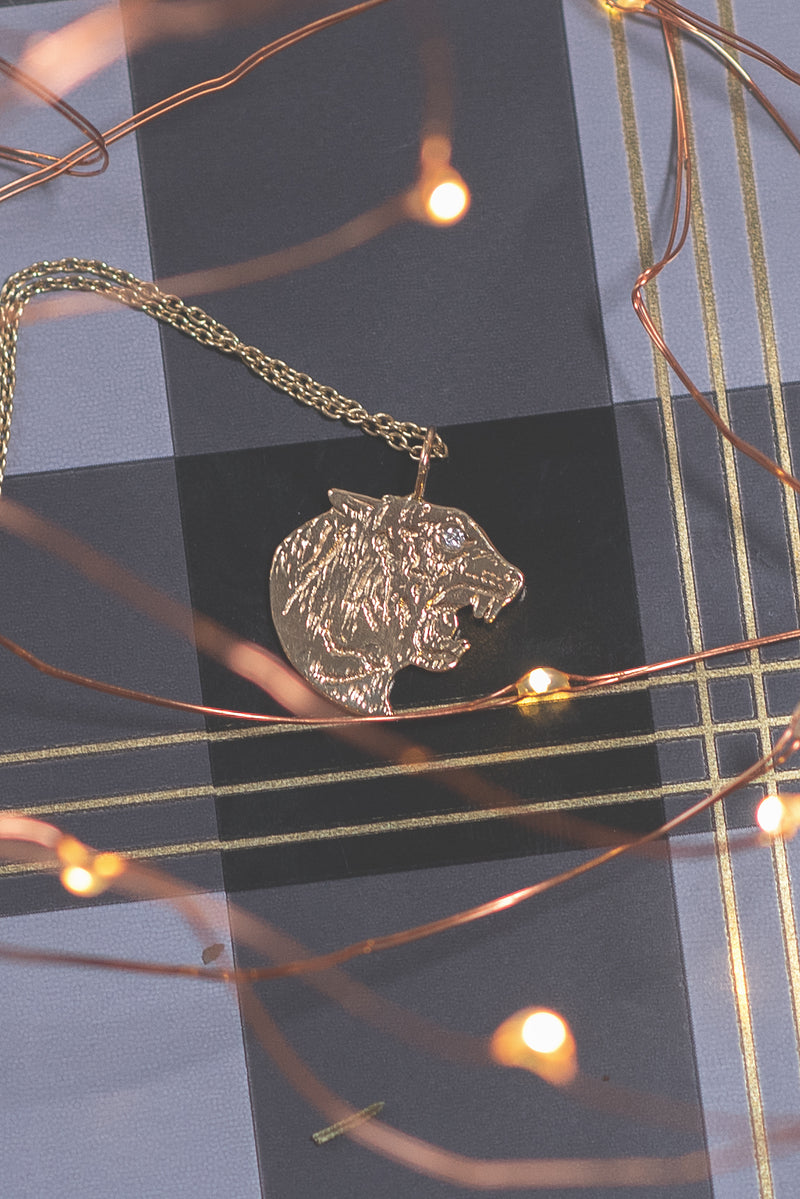 the cub : necklace