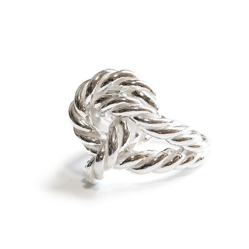 Knot your grandmother’s ring