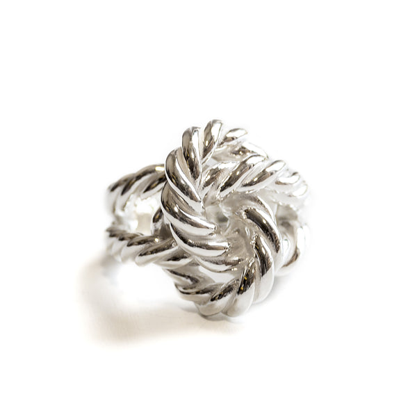 knot your grandmother’s ring : sterling silver